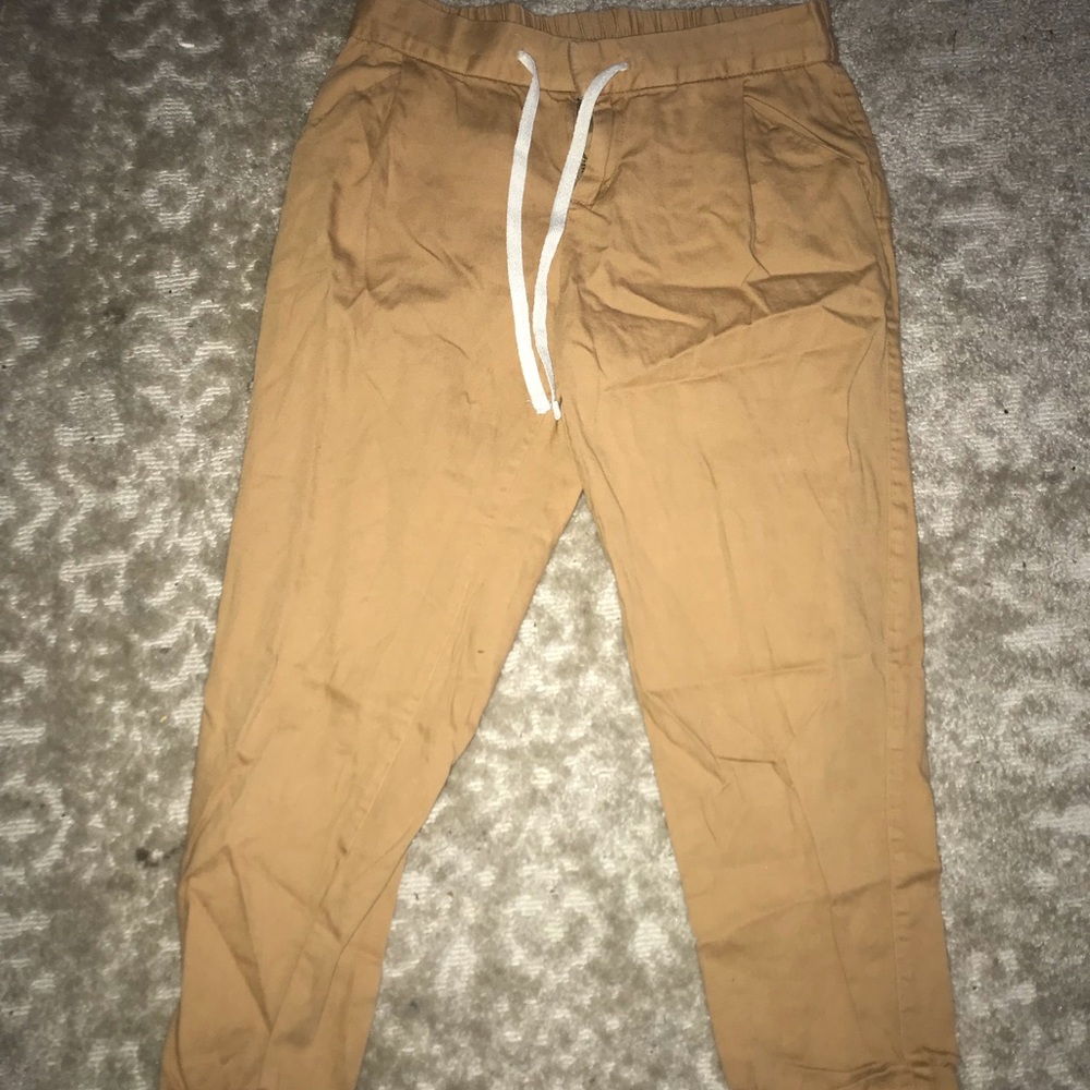 capri pants